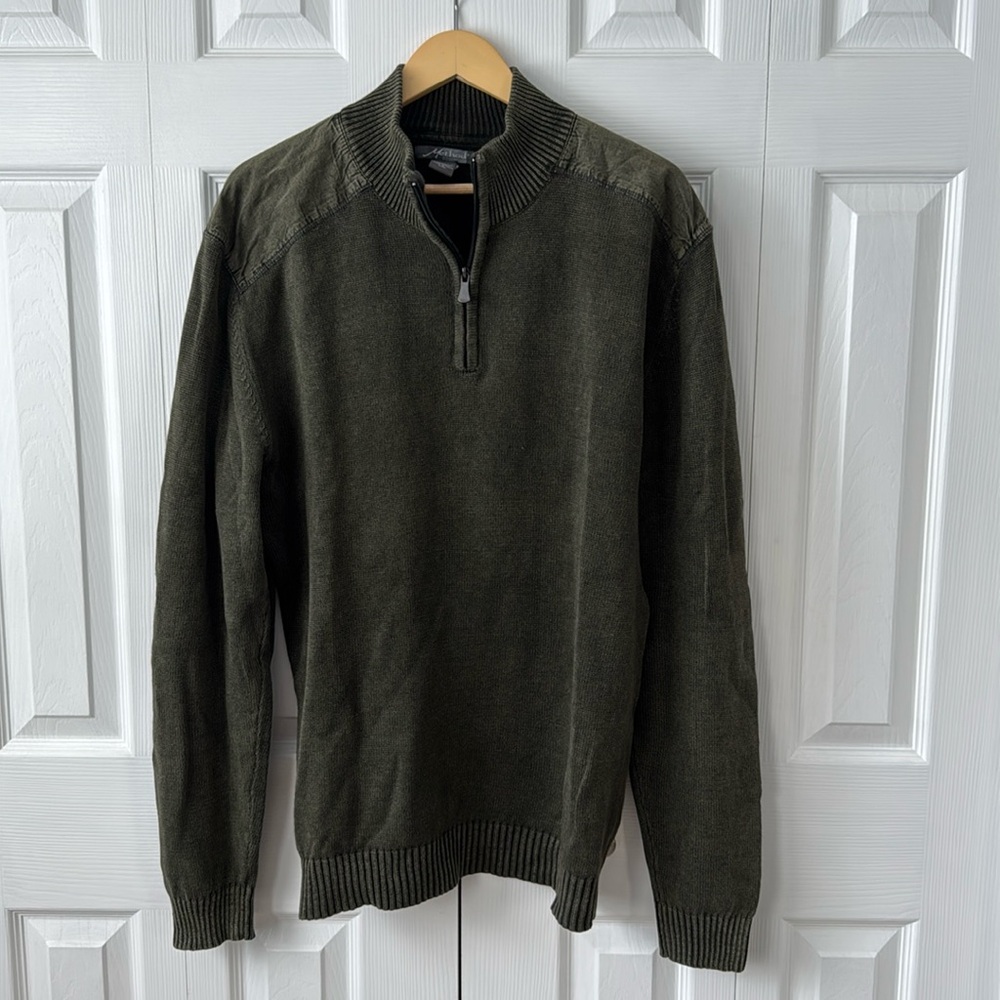 Men’s Hunter Green Crewneck Sweater with 3/4” Zipper. Size XXL.